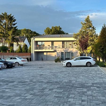 Linden Apartman 106 - Adults Only Mosonmagyaróvár Kültér fotó
